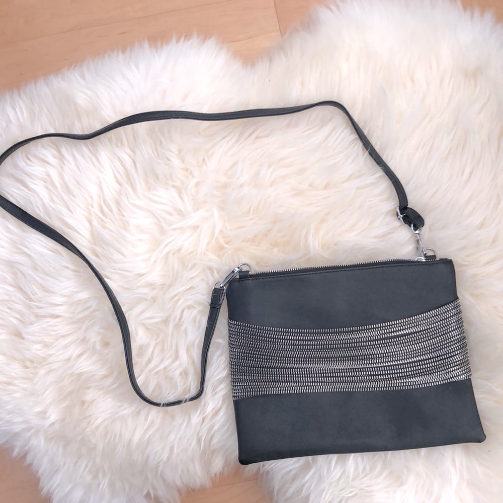 Ladies crossbody